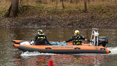 Delhi Township Fire responds to call on the river
