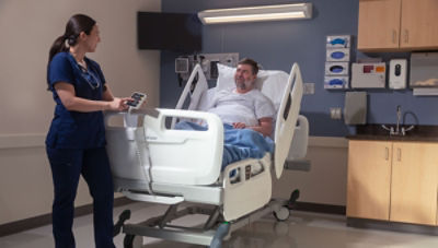 ProCeed_nurse-using-footboard-control_1200x680