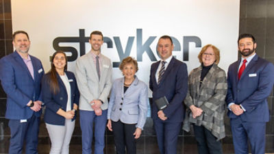 Congresswoman Jan Schakowsky visits Stryker Sage in Cary, IL