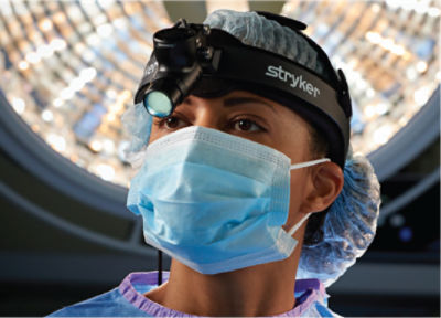 Surgeon_Female_QosmicHeadlight