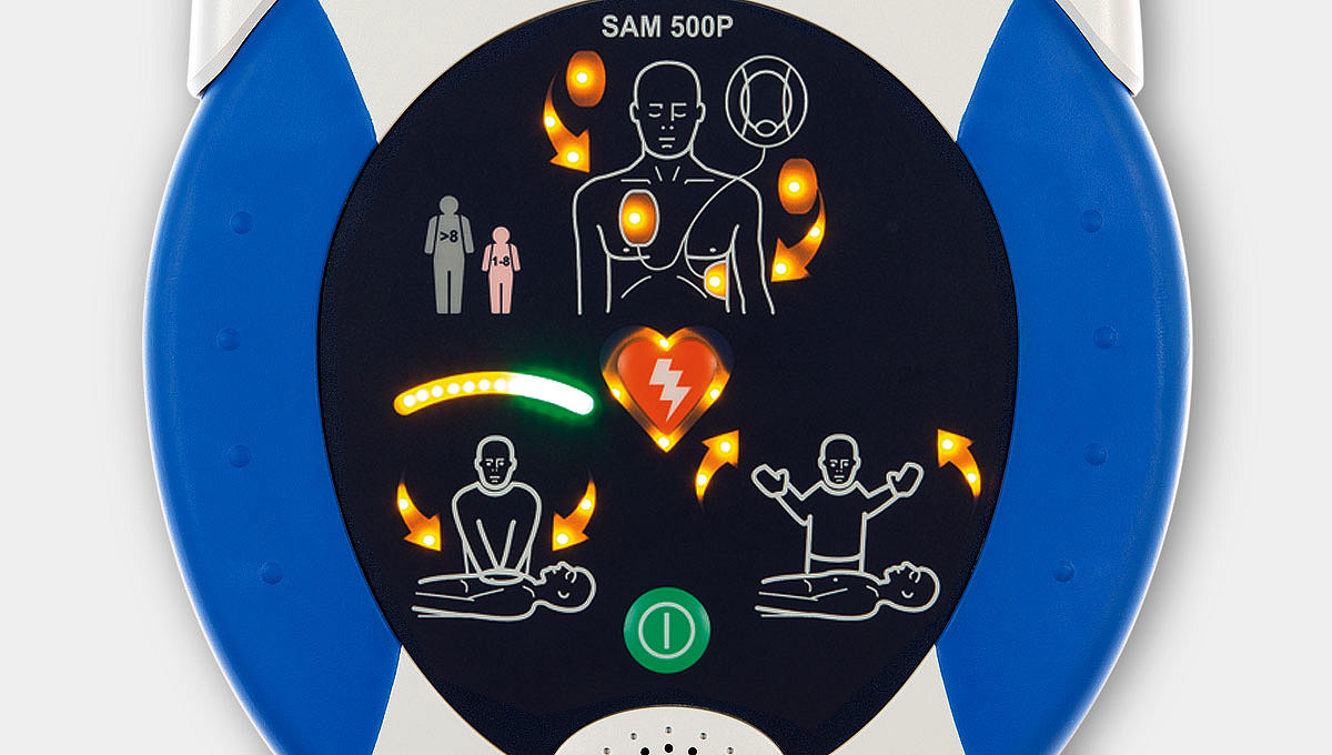 Komunikaty wizualne na urządzeniu HeartSine samaritan PAD 500P z bliska