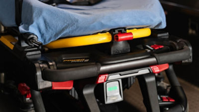 A close up shot of Power-PRO 2's battery charge indicator at the foot of the cot