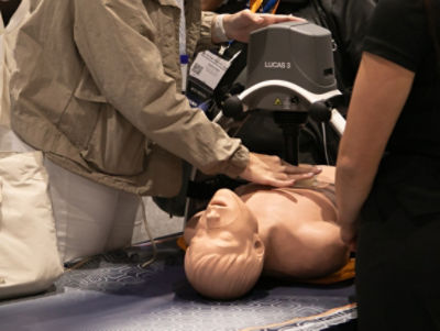 Stryker booth demo of LUCAS 3, v3.1 on a dummy laying on a Prime Stretcher