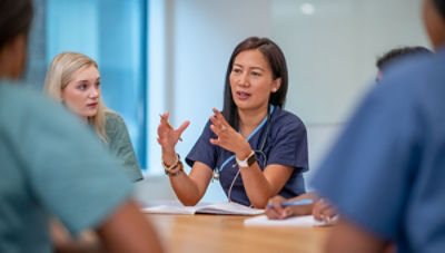 Stryker's ProClinical team discussing data insights with hospital medical staff.