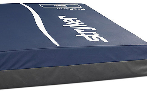 Hospital mattress supports Achilles while keeping calf muscles elongated