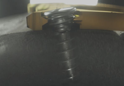 screw-detail-v1